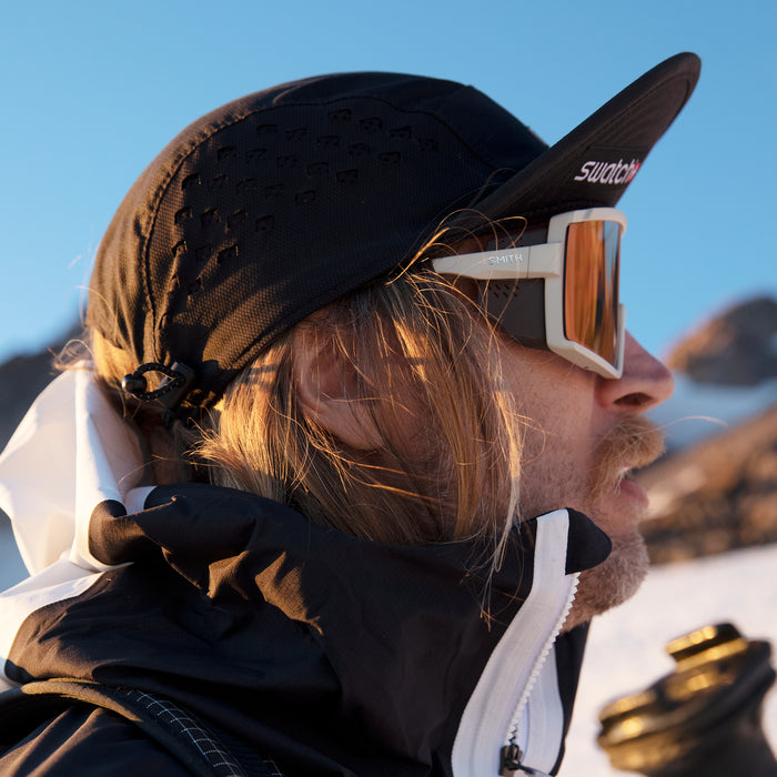 Pursuit CT Matte Bone + ChromaPop Glacier Photochromic Copper Gold Mirror Lens