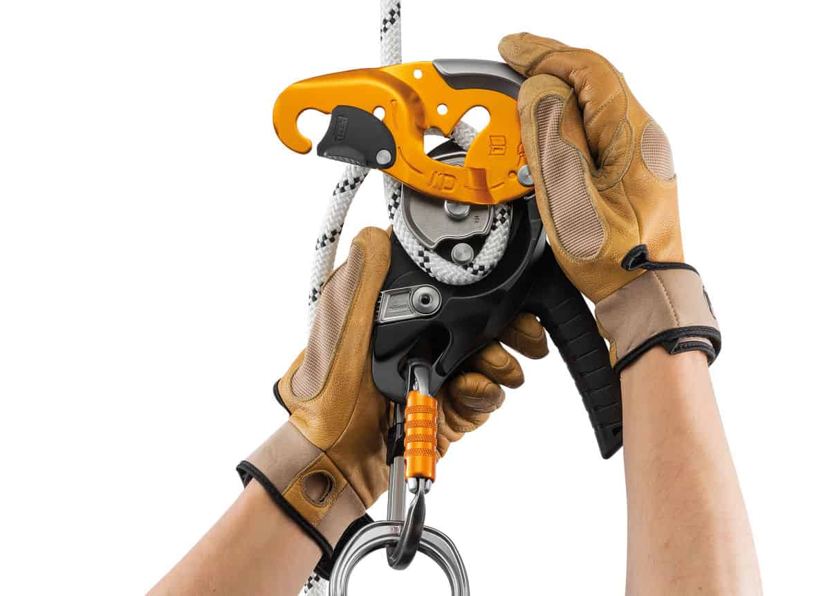 Petzl I'D S Self-Braking Descender with Anti-Panic Function