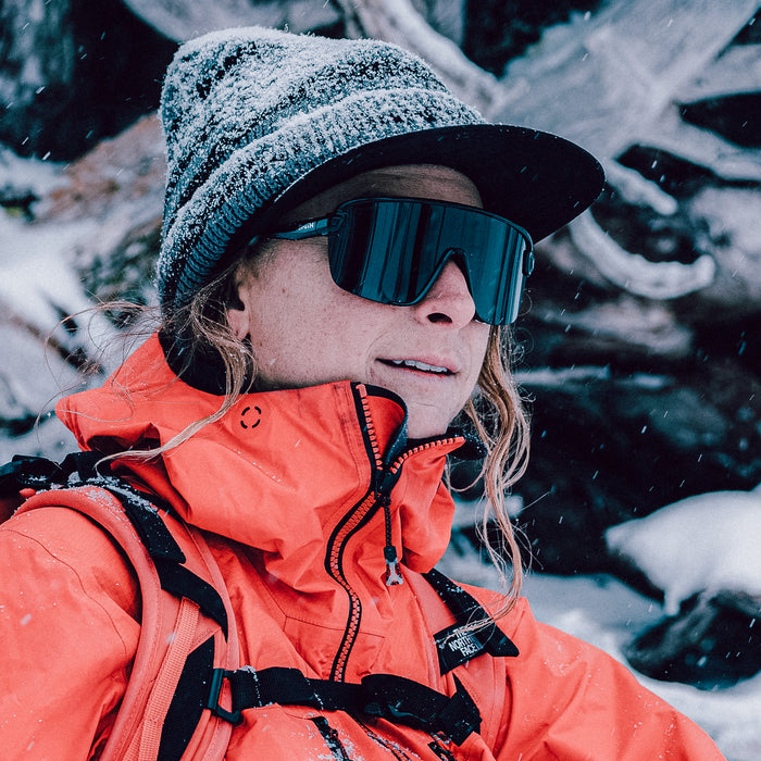 Bobcat Matte Black + Chromapop Black Lens