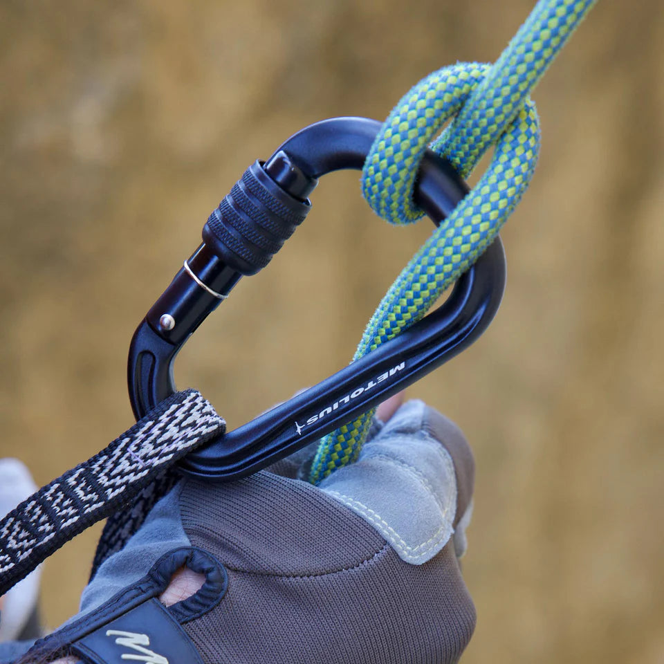 Element II Screw Lock Carabiner