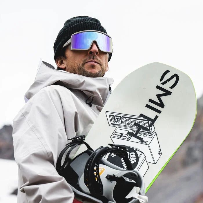 Pursuit Matte Summit + ChromaPop Glacier Photochromic Yellow Violet Mirror Lens