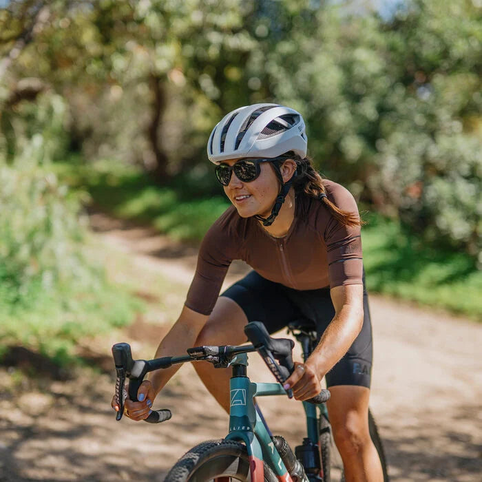 Seeker Matte Black + ChromaPop Polarized Black Lens