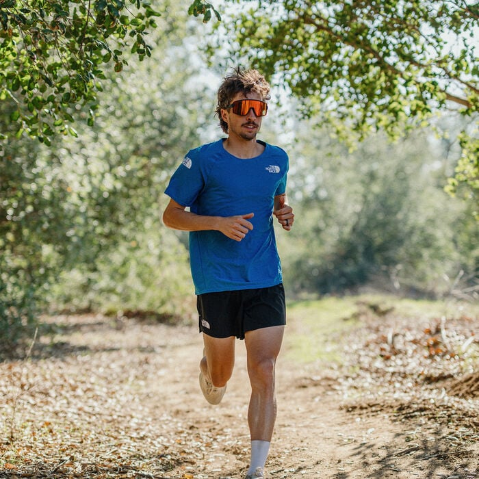 Wildcat Matte Black + ChromaPop Red Mirror Lens