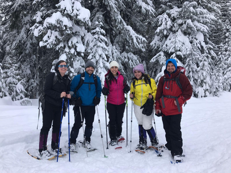 Walking on Snow: Discover the Incredible Benefits of Snowshoeing
