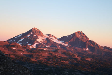 MOUNTAINEERING | The Broken Top Trek Has It All! An Adventure You Can't Miss