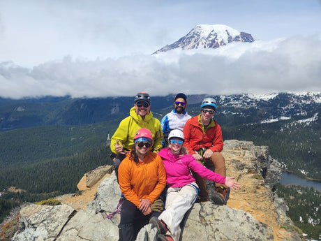 MOUNTAINEERING | Castle, Pinnacle & Plummer Peaks - Mazamas Expedition