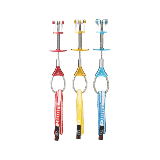 Climbing Protection | Loco por la Aventura