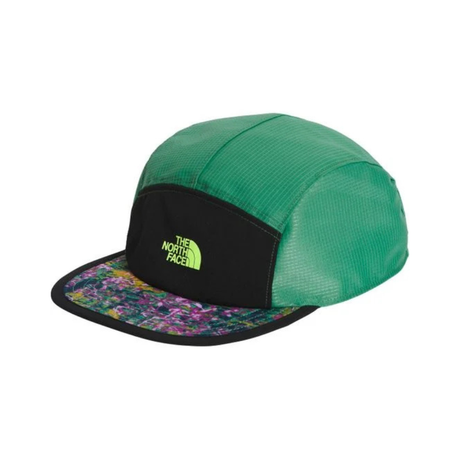 Hats, caps and beanies