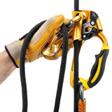 Rollclip a pulley-carabiner