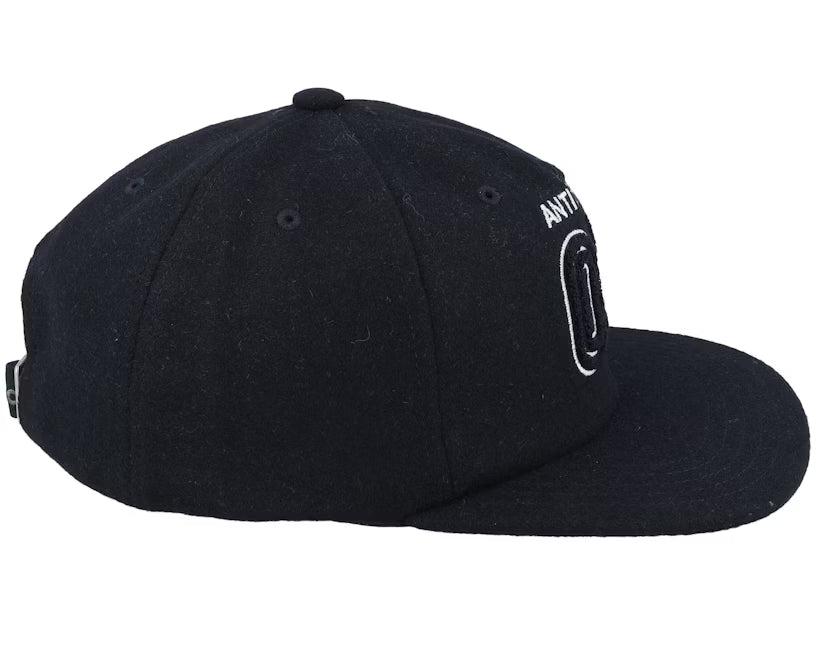 Anti 3 Putt Black Strapback