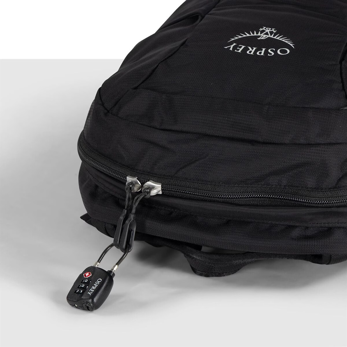 Osprey Packs Farpoint Fairview Travel 15L Daypack, Black