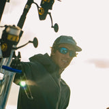 Hookset Matte Black + ChromaPop™ Glass Polarized Blue Mirror