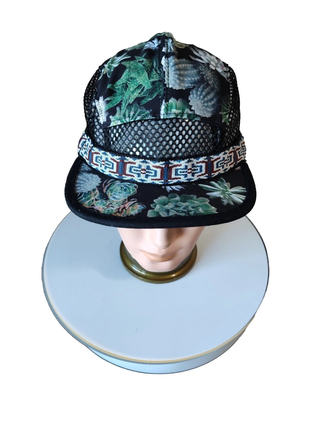Trailrunner Greenhouse Unisex Hat Lightweight Floral Black Size M USA Made