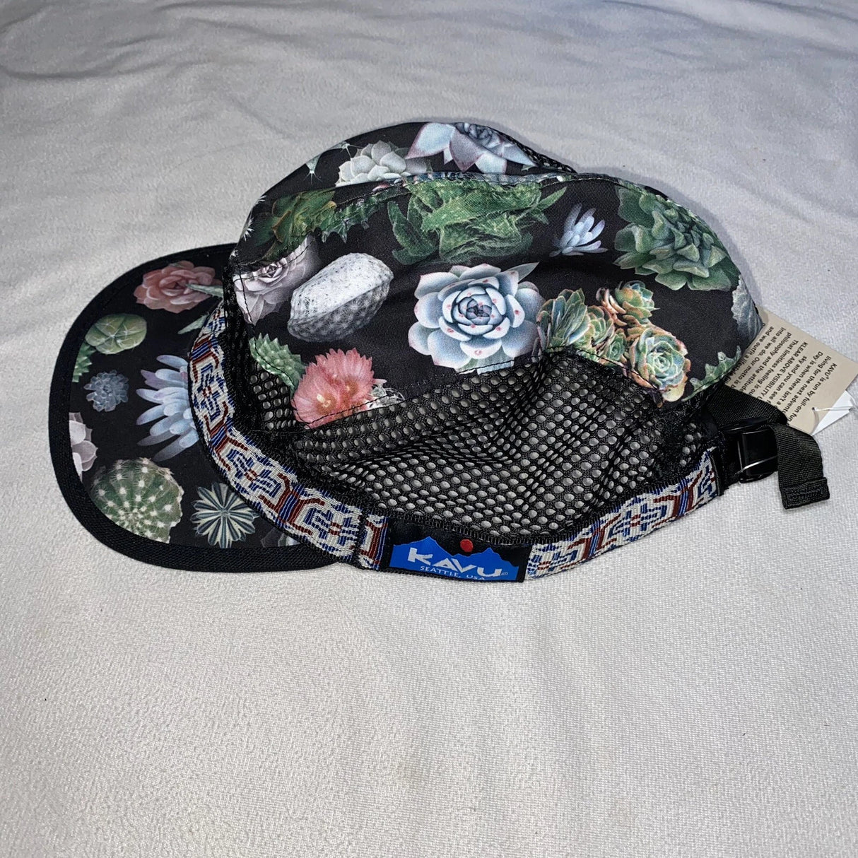 Trailrunner Greenhouse Unisex Hat Lightweight Floral Black Size M USA Made