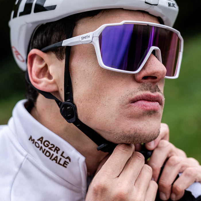 Shift XL MAG White + ChromaPop Violet Mirror Lens