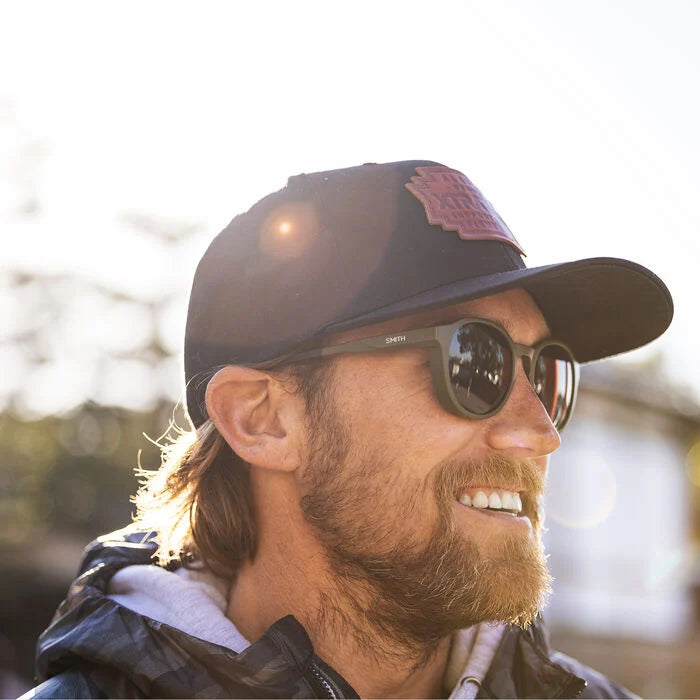 Venture Matte Moss + ChromaPop™ Polarized Black Lens
